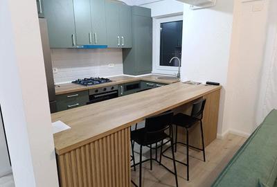 Apartament cu 3 camere semidecomandat în Galata - 2