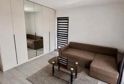 Apartament cu 2 camere decomandat în Cristian