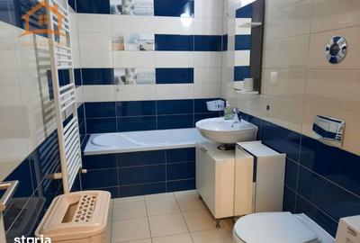 Apartament cu 3 camere, mobilat în Tractorul - 14