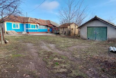 Casă cu 4 camere în Ceamurlia de Sus - 9