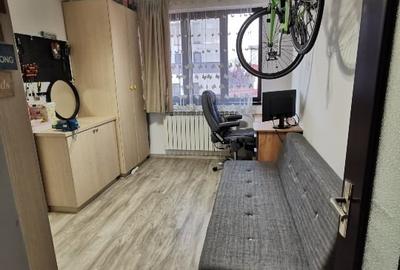 Apartament cu 3 camere semidecomandat, mobilat în Drumul Taberei - 8