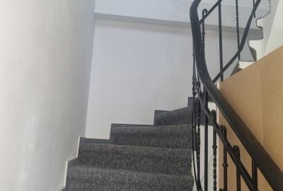 Casă în Domenii