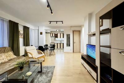 Apartament cu 2 camere semidecomandat în Moinești