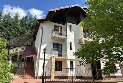 Casă cu 18 camere cu Teren 2470 Mp în Ceahlău - 16