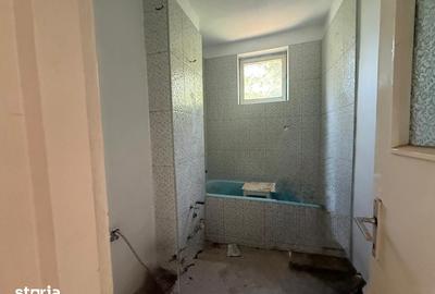 Apartament cu 3 camere în Tipografilor