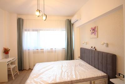 Apartament cu 2 camere decomandat, mobilat în Universitate