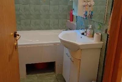 Apartament cu 2 camere decomandat în Gemenii