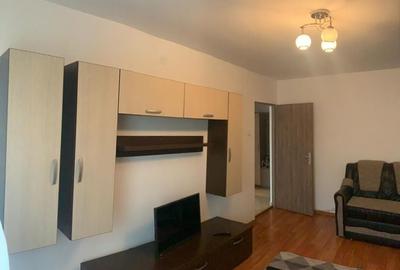 Apartament cu 2 camere decomandat în Gheorghe Lazăr