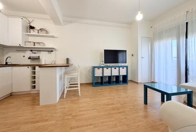 Apartament cu 2 camere semidecomandat, mobilat în Zorilor