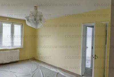 Apartament cu 3 camere decomandat în Astra
