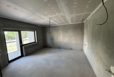 Casă cu 4 camere în Micro 3 - 4