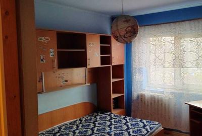 Apartament cu 3 camere decomandat în Exterior Vest - 6