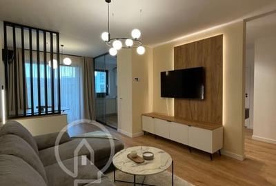 Apartament cu 2 camere semidecomandat, mobilat în Mărăști