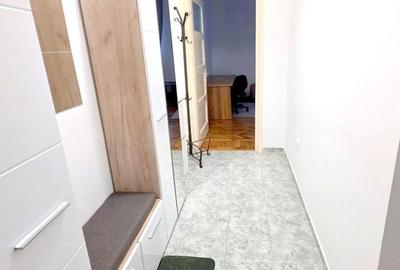 Garsonieră decomandată, mobilată în Central