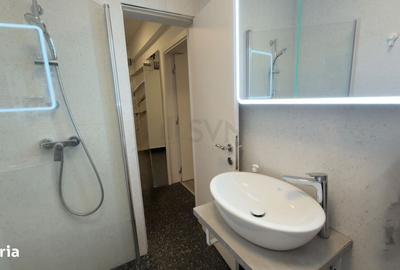 Apartament cu 3 camere semidecomandat în Primăverii