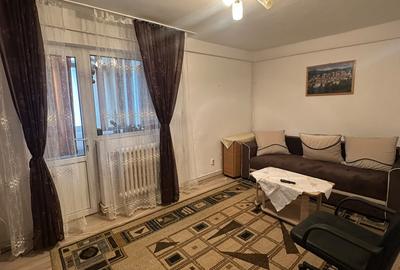 Apartament cu 2 camere decomandat în Alexandru cel Bun