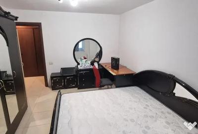 Apartament cu 3 camere decomandat în Faleza Nord - 2