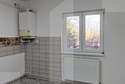 Apartament cu 3 camere în Semicentral - 4