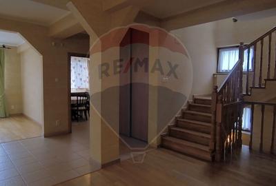 Casă cu 6 camere cu Teren 599 Mp în Bună Ziua - 22