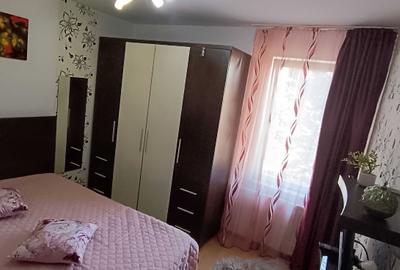 Apartament cu 2 camere decomandat în Tudor