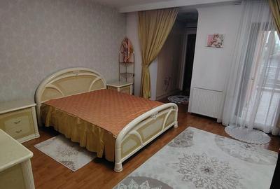 Casă cu 6 camere cu Teren 246 Mp în Colentina