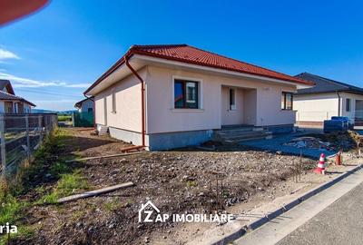 Casă cu 4 camere în Sâncraiu de Mureș