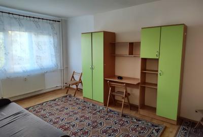 Apartament cu 2 camere decomandat în Mărăști