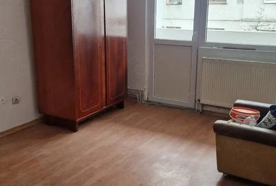 Apartament cu 2 camere semidecomandat în Central - 1