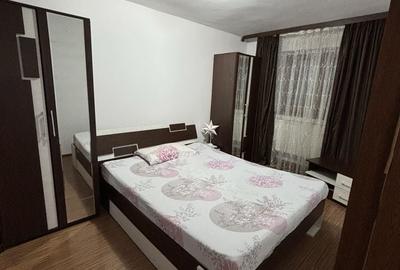 Apartament cu 2 camere nedecomandat în Central