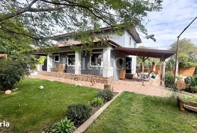 Casă cu 4 camere cu Teren 1453 Mp în Victoria