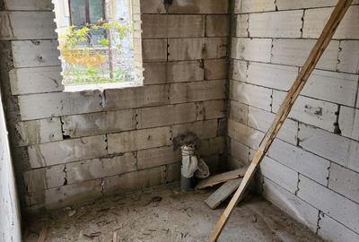Casă cu 4 camere cu Teren 260 Mp în Călărași - 4
