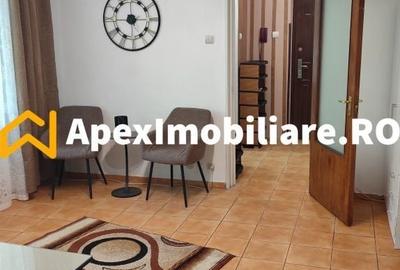 Apartament cu 3 camere semidecomandat în Obor