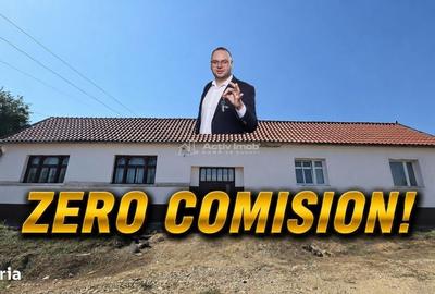 Casă cu 4 camere decomandat în Petrilova