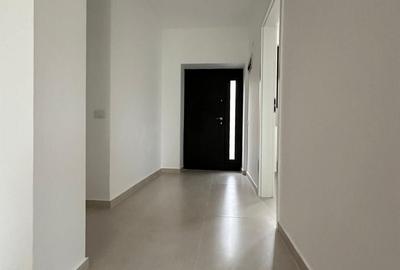 Duplex cu 4 camere cu Canalizare în Nord - 13