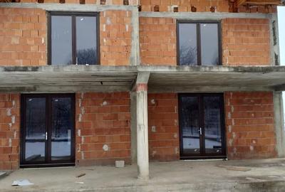 Casă cu Teren 833 Mp în Cisnădioara
