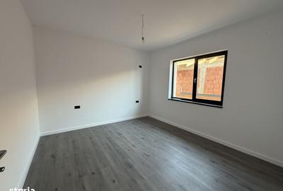 Casă cu 4 camere în Domnești - 5