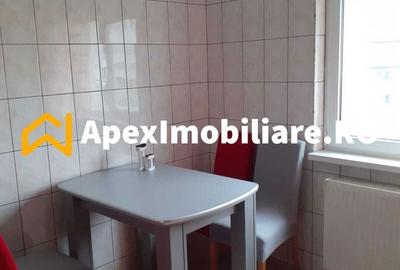 Apartament cu 2 camere decomandat în Doamna Ghica