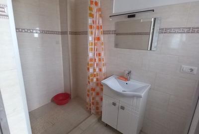 Casă cu 2 camere cu Teren 150 Mp în Ipotești