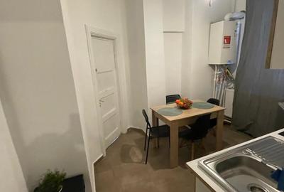 Apartament cu 4 camere decomandat în P-ța Universității - 5
