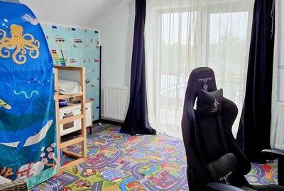 Casă cu 4 camere cu Teren 318 Mp în Copăcelu