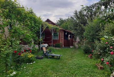 Casă cu 4 camere în Central