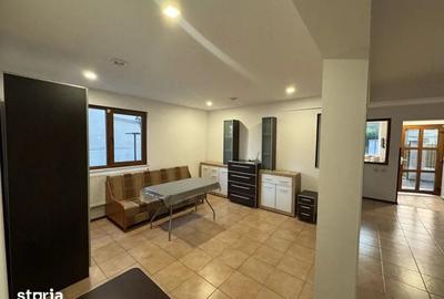 Casă cu 9 camere decomandat cu Teren 300 Mp în Nord - 2