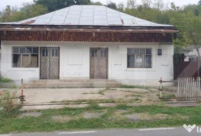 Spațiu comercial, de 64 mp, în Central