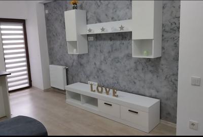 Apartament cu 2 camere decomandat în Central - 3