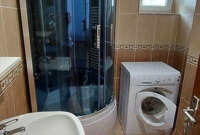 Apartament cu 3 camere decomandat în Drumul Carului - 1
