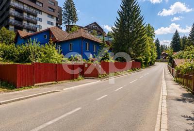 Casă individuală cu 9 camere cu Canalizare în Poiana Brașov