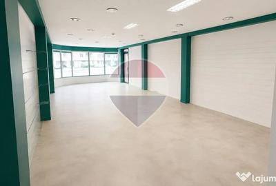 Spațiu comercial, de 140 mp, în Central