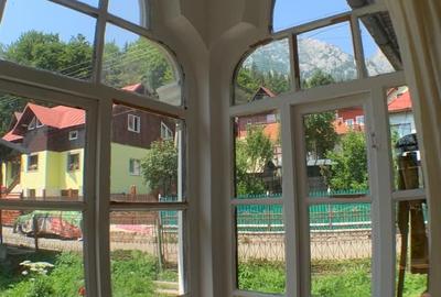 Casă individuală cu 3 camere cu Canalizare în Central - 1