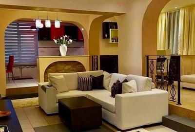 Apartament cu 2 camere decomandat în Inel I