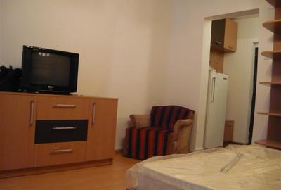 Garsonieră semidecomandată în Costin Georgian - 3